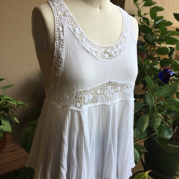 Cotton Candy Flowy BoHo Tunic With Lace Trim (EUC) - Picture 7 of 7